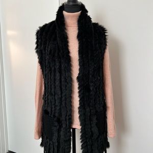 Chic fur fringed vest